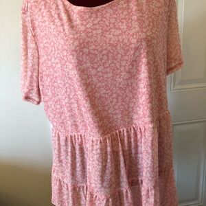 Love Fire Blush Rose Plus Tunic Top Shirt 1X NWT